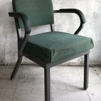 Yawman & Erbe Office Chair with Arms